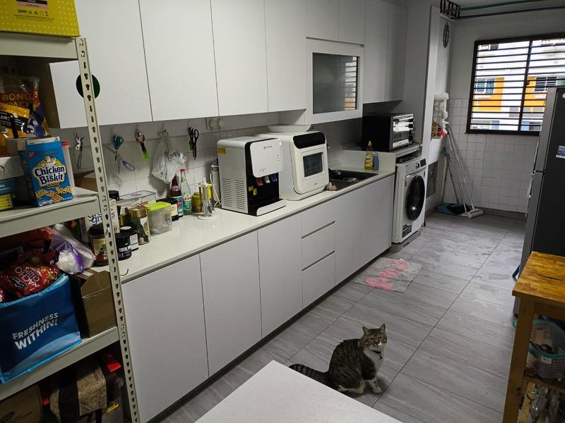 HDB Apartment for Sale. 