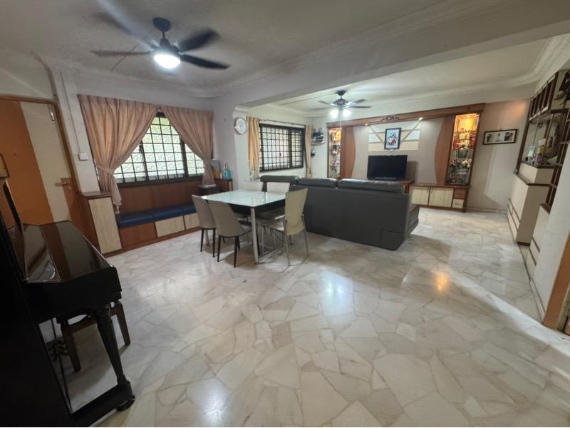 Prop-GPT: HDB Apartment: D23 Choa Chu Kang 430 Choa Chu Kang Avenue 4