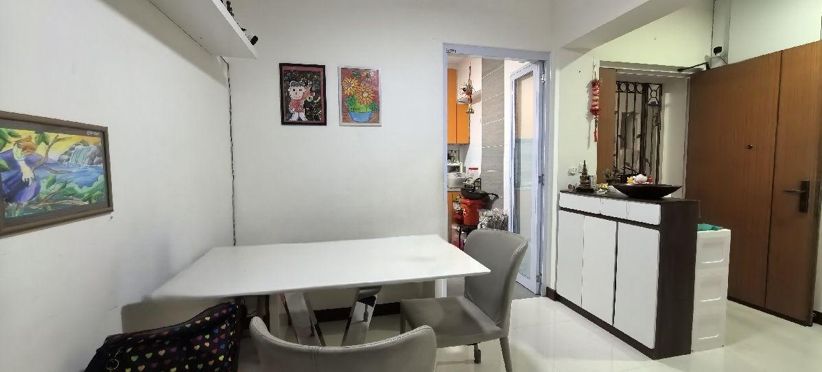 HDB Apartment for Sale. 