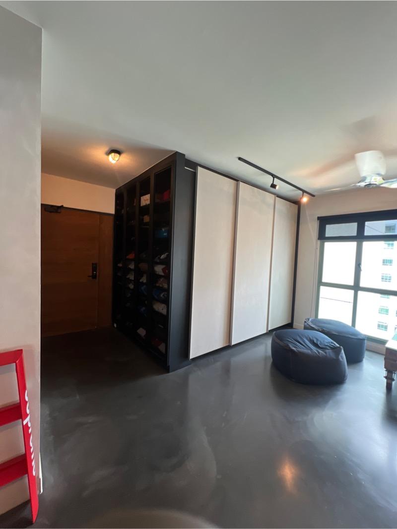 HDB Apartment for Sale. 