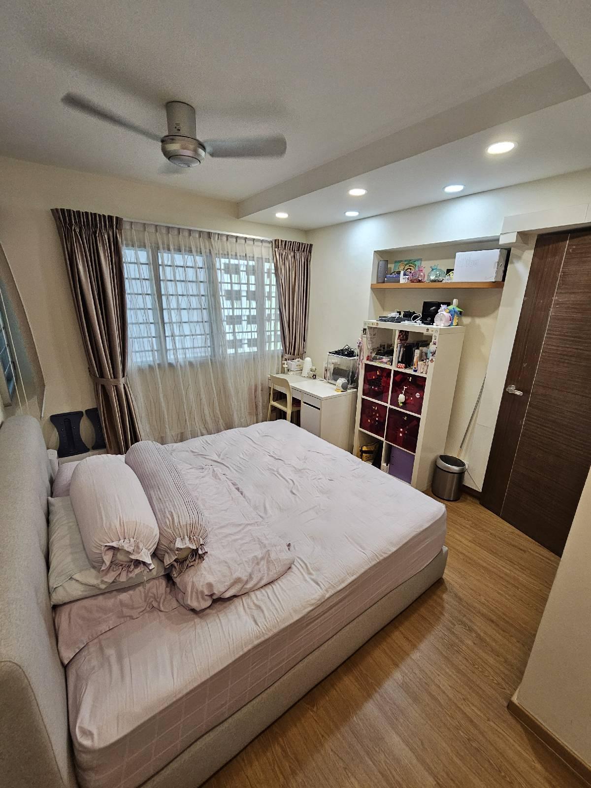 HDB Apartment for Sale, 118C Jalan Membina HDB Apartment For Sale, $948,000, 3 Bed 2 Bath 915 sqft $1,036.00 psf, SGD 948,000 | 99-year Leasehold
