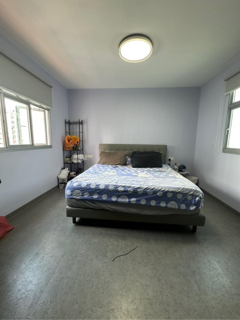 HDB Apartment for Sale, 96B Henderson Road HDB Apartment For Sale, $950,000, 3 Bed 2 Bath 893 sqft $1,064.00 psf, SGD 950,000 | 99-year Leasehold