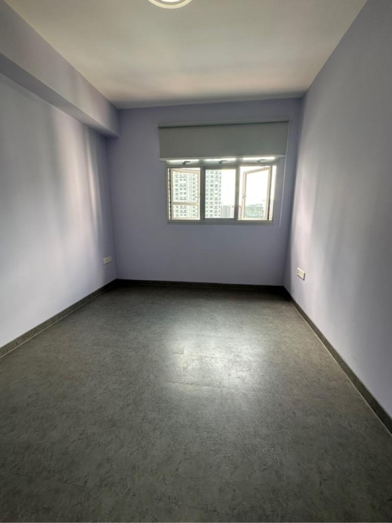 HDB Apartment for Sale, 96B Henderson Road HDB Apartment For Sale, $950,000, 3 Bed 2 Bath 893 sqft $1,064.00 psf, SGD 950,000 | 99-year Leasehold