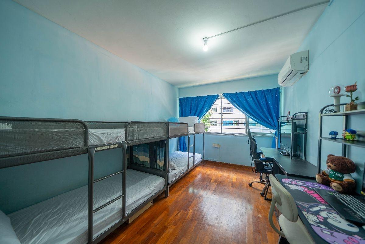 HDB Apartment for Sale. 