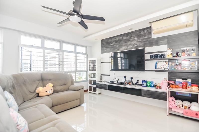 HDB Apartment for Sale, 812B Choa Chu Kang Avenue 7 HDB Apartment For Sale, $719,000, 3 Bed 2 Bath 1,216 sqft $591.00 psf, SGD 719,000 | 99-year Leasehold