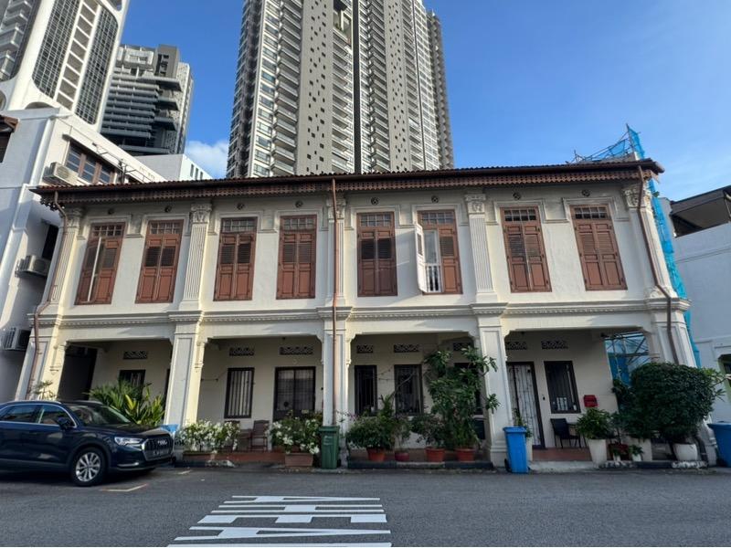 Blair Road Conservation House For Sale, $6,200,000, 4 Bed 3 Bath 3,000 sqft $3,100.00 psf