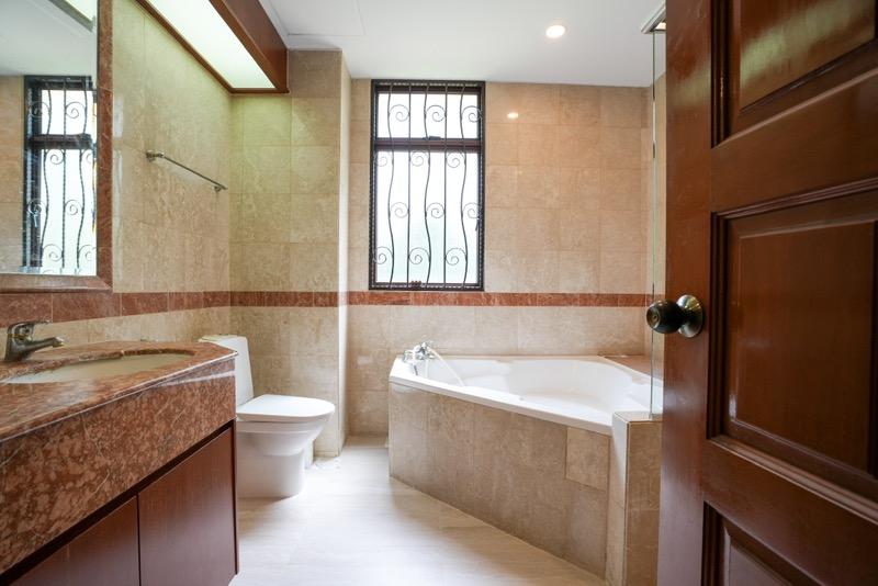 The Riverina Semi-Detached House For Sale, $3,400,000, 6 Bed 6 Bath 4,300 sqft $1,241.00 psf