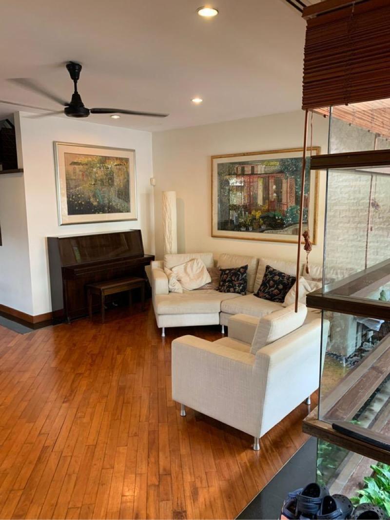 Holland Grove Semi-Detached House For Sale, $7,980,000, 5 Bed 5 Bath 3,200 sqft $3,069.00 psf