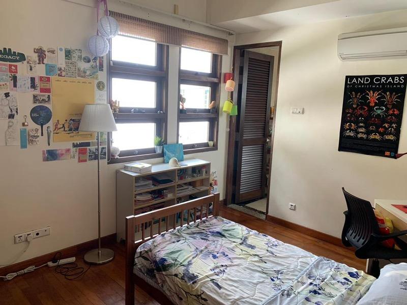 Holland Grove Semi-Detached House For Sale, $7,980,000, 5 Bed 5 Bath 3,200 sqft $3,069.00 psf