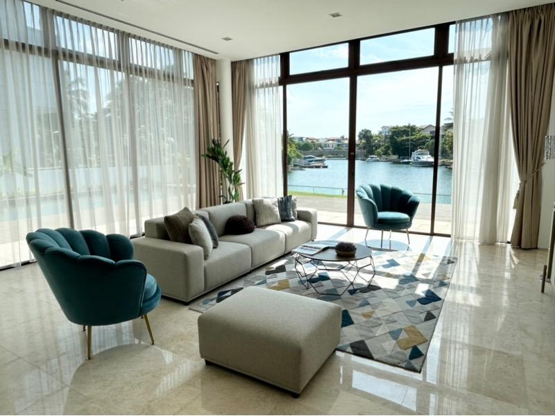 Prop-GPT: Detached: D04  Beautfiul deatched house on ocean drive