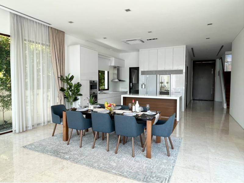 Detached for Sale, Beautfiul deatched house on ocean drive Detached House For Sale, $15,000,000, 6 Bed 6 Bath 8,500 sqf, SGD 15,000,000