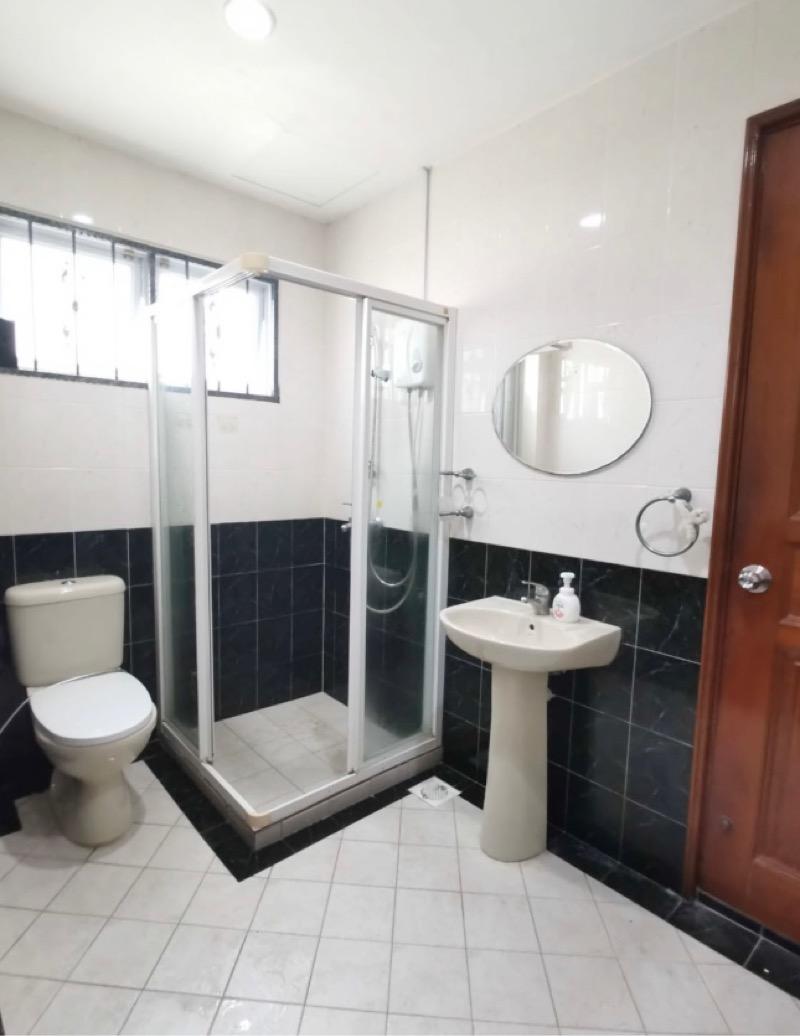 3.5 stories colonial style bungalow  Detached House For Sale, $8,000,000, 6 Bed 5 Bath 8,000 sqft $1,975.00 psf