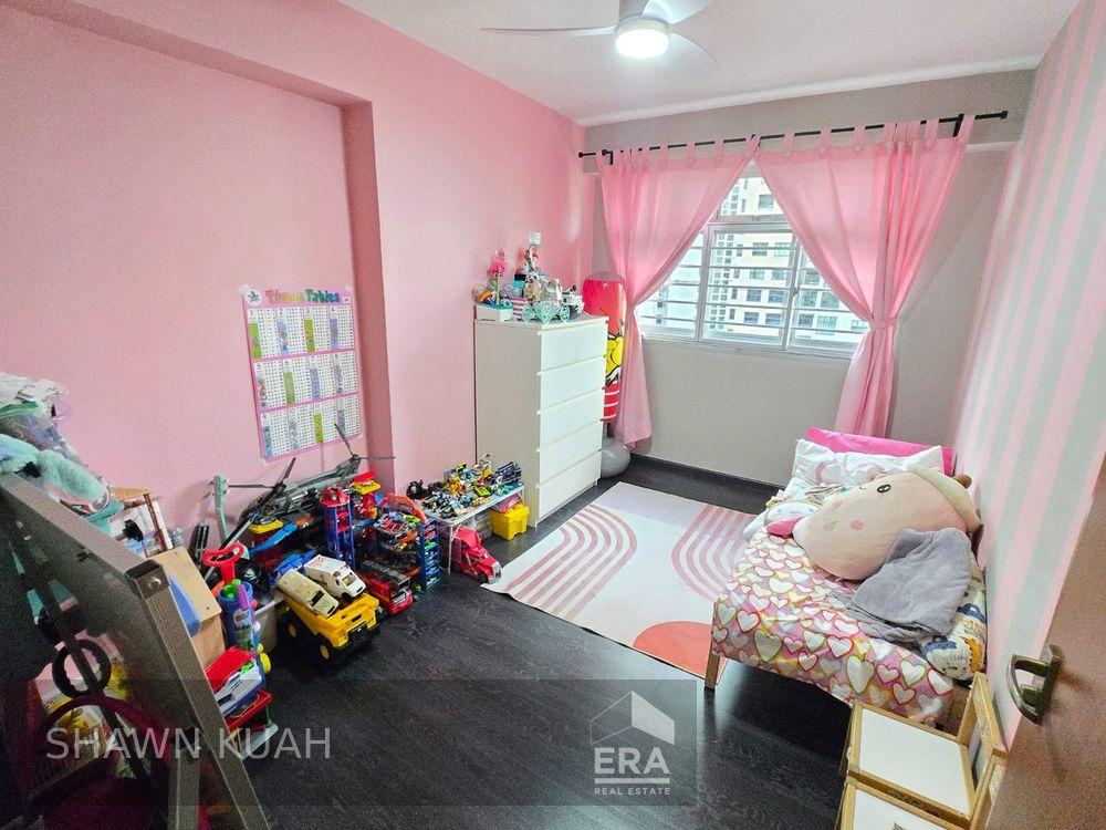 HDB - 3 room for Sale, Senja Road 636C Senja Road, SGD 668,000 | Leasehold