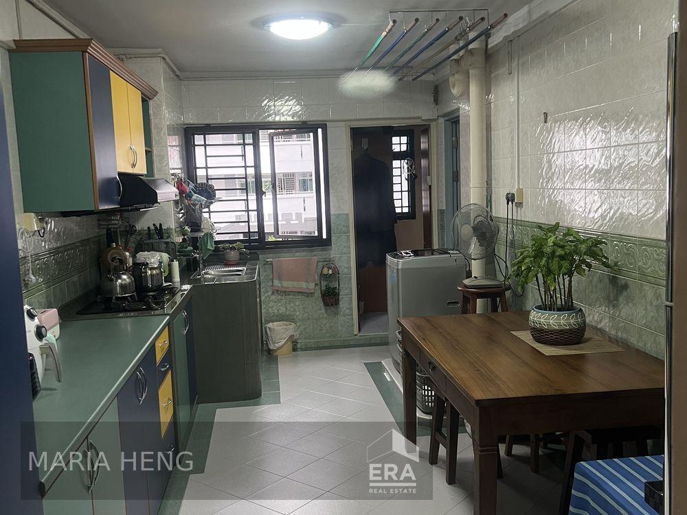 Prop-GPT: HDB - 2 room:   Ang Mo Kio Avenue 3 103 Ang Mo Kio Avenue 3 For Sale