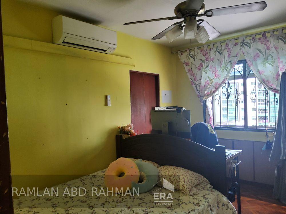 HDB - 3 room for Sale, Punggol Field 102C Punggol Field, SGD 638,000 | Leasehold