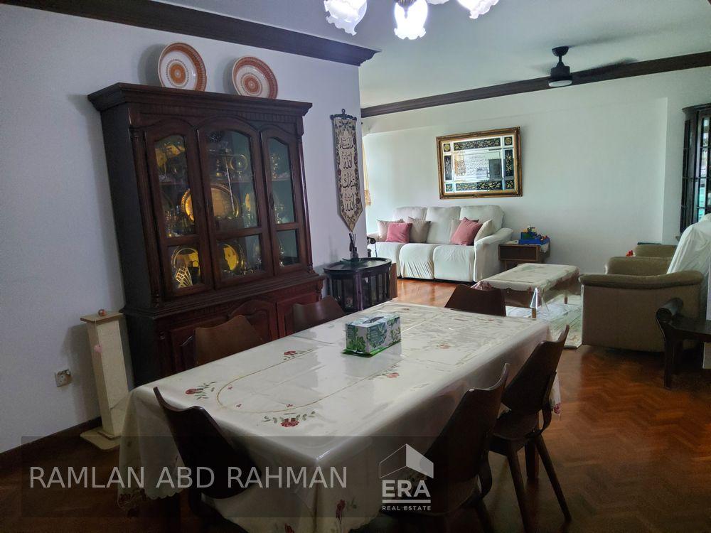 HDB - 3 room for Sale, Punggol Field 102C Punggol Field, SGD 638,000 | Leasehold