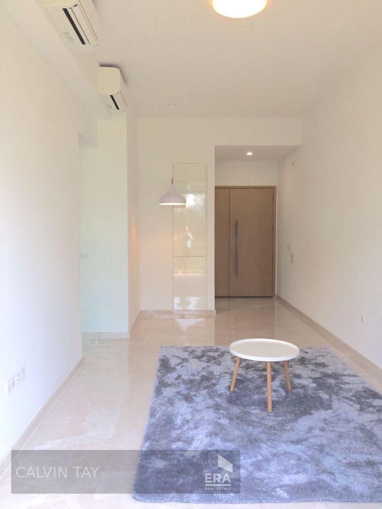 Prop-GPT: Condominium:   Hillview Rise Kingsford . Hillview Peak For Sale