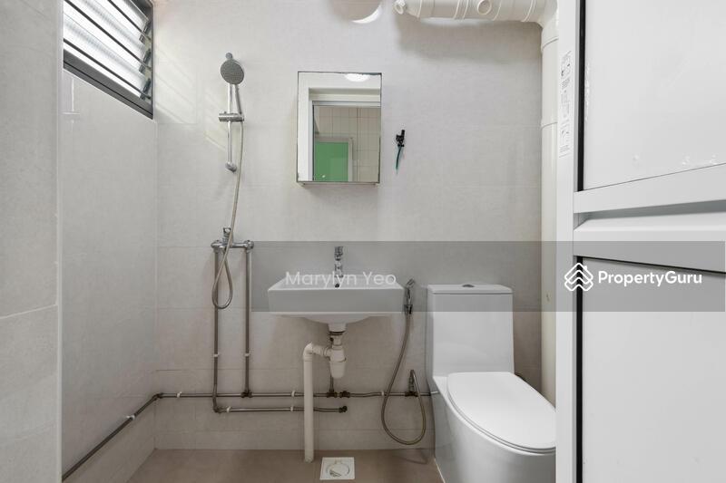 HDB Flat for Sale, 359 Yishun Ring Road, SGD 890,000 | 99-year lease