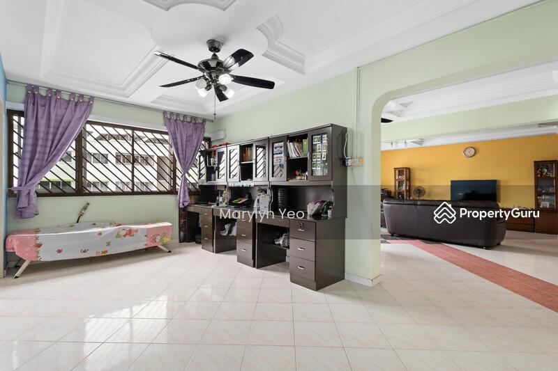 HDB Flat for Sale, 359 Yishun Ring Road, SGD 890,000 | 99-year lease