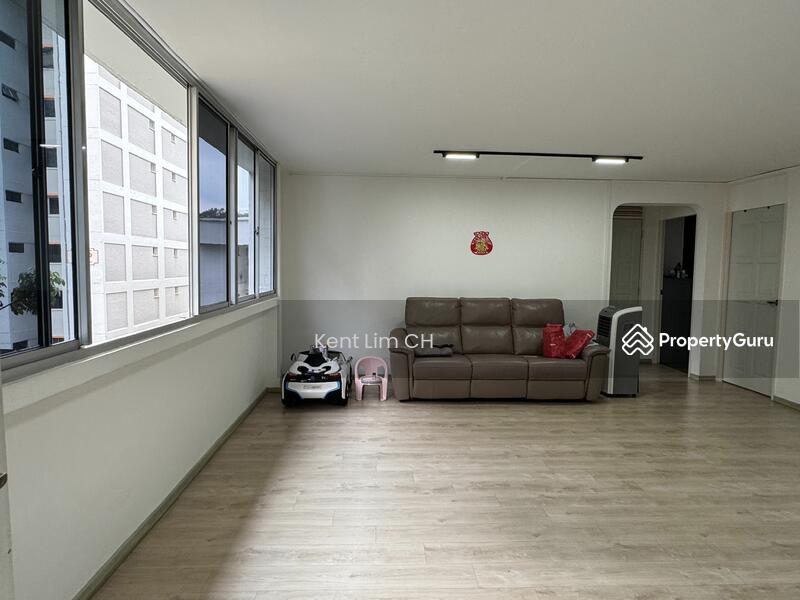 HDB Flat for Sale, 107 Bishan Street 12, SGD 900,000 | 99-year lease