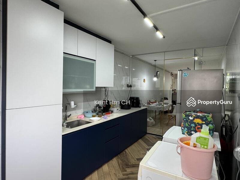 HDB Flat for Sale, 107 Bishan Street 12, SGD 900,000 | 99-year lease