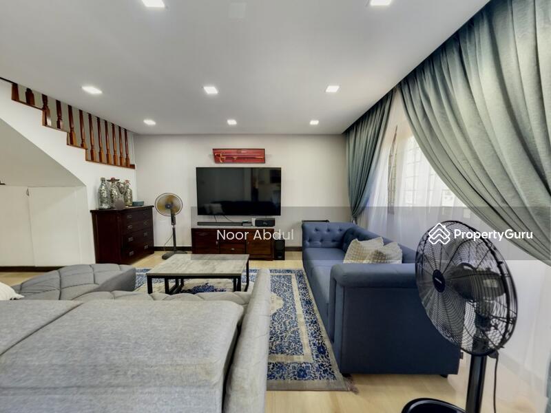 HDB Flat for Sale, 101 Pasir Ris Street 12, SGD 960,000 | 99-year lease