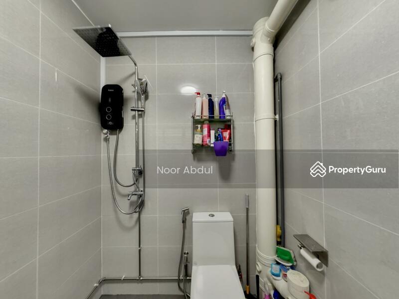 HDB Flat for Sale, 101 Pasir Ris Street 12, SGD 960,000 | 99-year lease