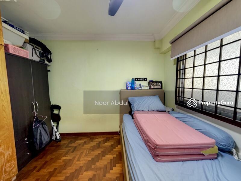HDB Flat for Sale, 101 Pasir Ris Street 12, SGD 960,000 | 99-year lease