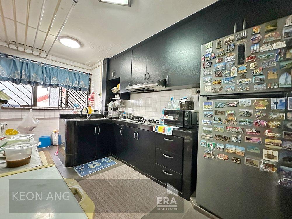 HDB - 3 room for Sale, Bishan Street 11 147 Bishan Street 11, SGD 588,000 | Leasehold