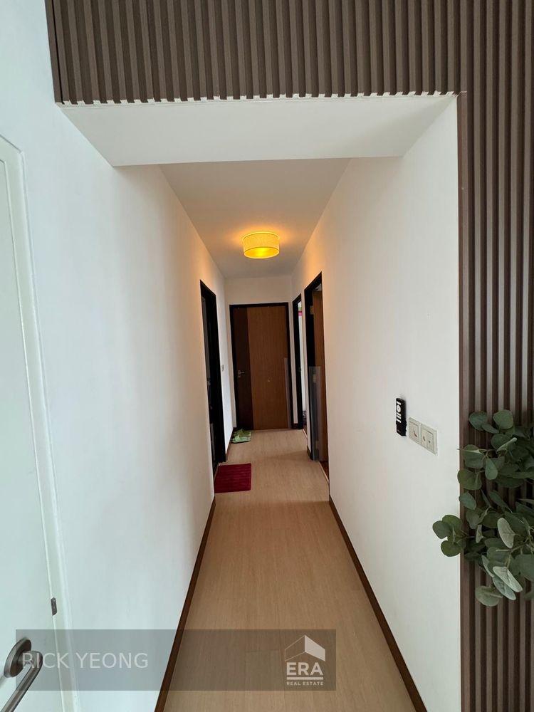 HDB - 3 room for Sale, Yung Kuang Road 175A Yung Kuang Road, SGD 828,000 | Leasehold