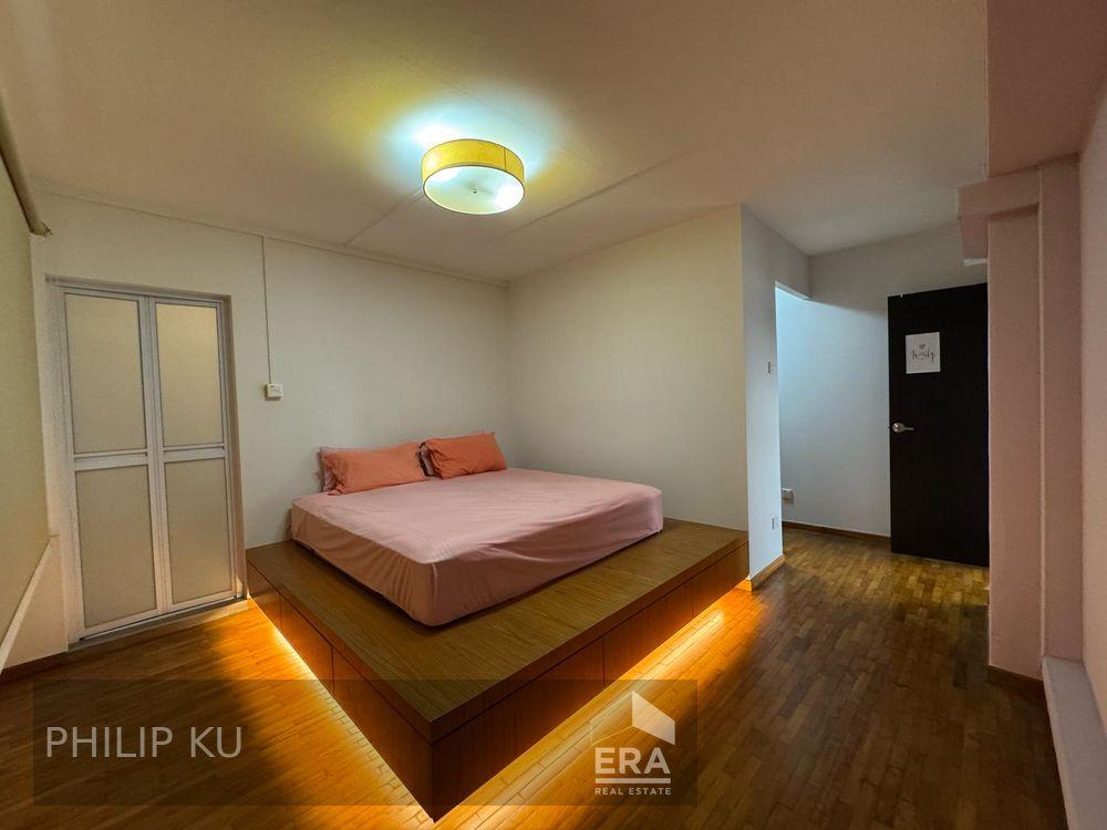 HDB - 3 room for Sale, Queen'S Close 19 Queen'S Close, SGD 860,000 | Leasehold