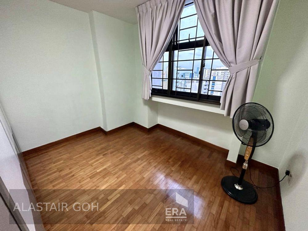 HDB - 3 room for Sale, Senja Road 625 Senja Road, SGD 620,000 | Leasehold