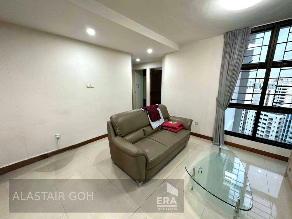 HDB - 3 room for Sale, Senja Road 625 Senja Road, SGD 620,000 | Leasehold