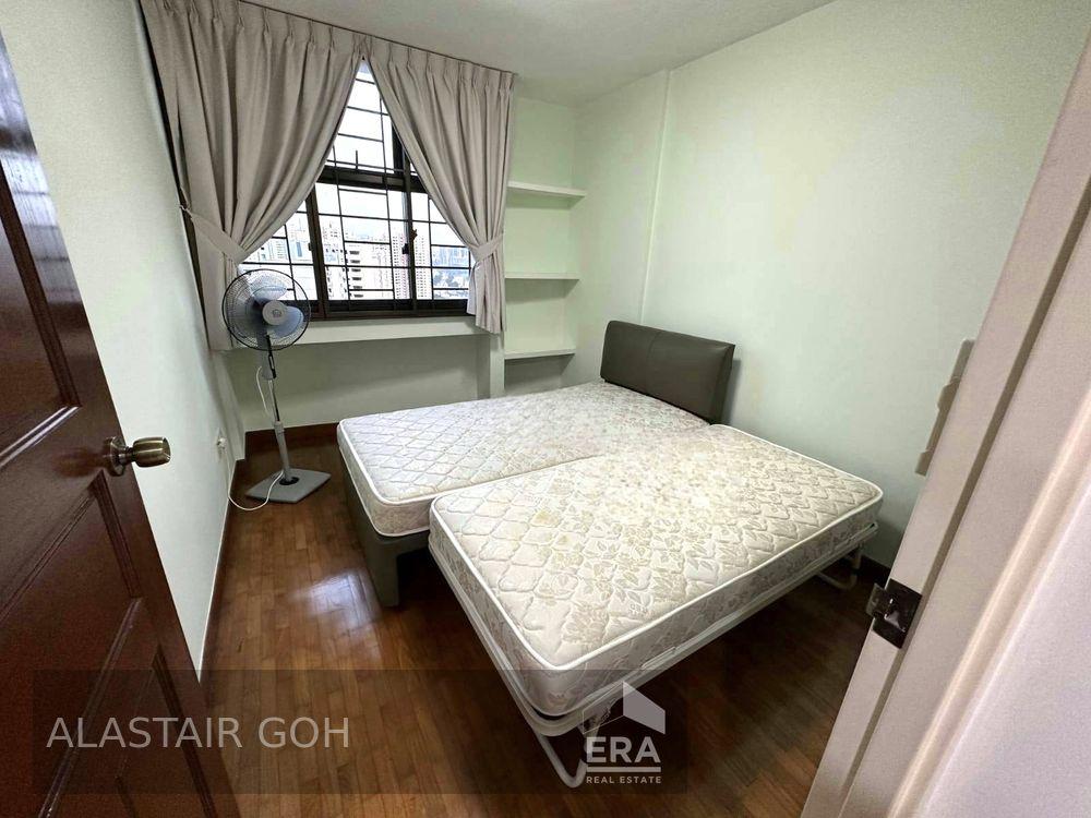 HDB - 3 room for Sale, Senja Road 625 Senja Road, SGD 620,000 | Leasehold