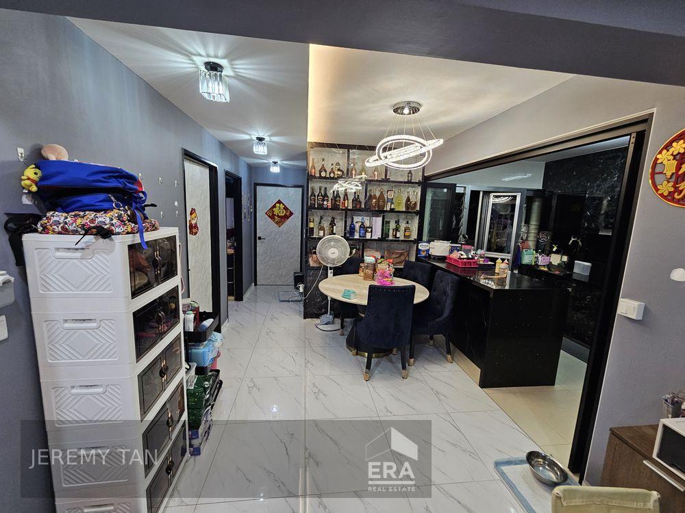 Prop-GPT: HDB - 3 room:   Buangkok Link 994C Buangkok Link For Sale