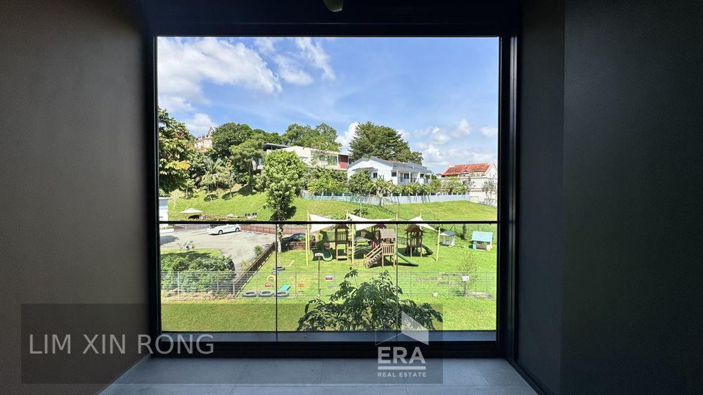 Prop-GPT: Condominium:   Fourth Avenue Fourth Avenue Residences For Sale