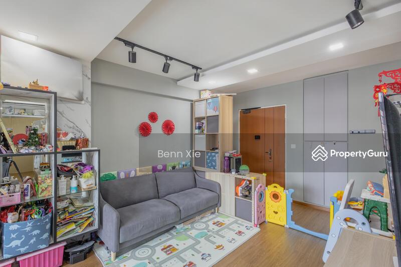 HDB Flat for Sale, 996A Buangkok Crescent, SGD 629,999 | 99-year lease