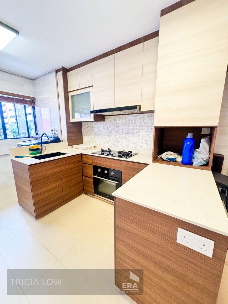 HDB - 3 room for Sale, Hougang Avenue 6 520 Hougang Avenue 6, SGD 590,000 | Leasehold