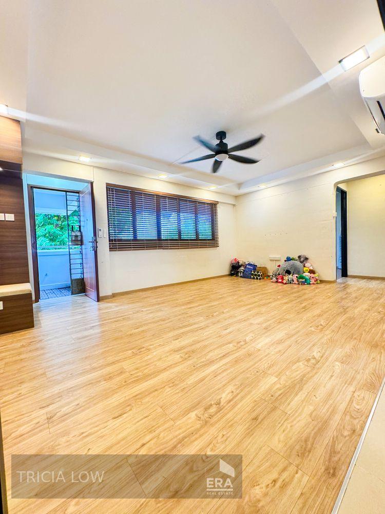 HDB - 3 room for Sale, Hougang Avenue 6 520 Hougang Avenue 6, SGD 590,000 | Leasehold