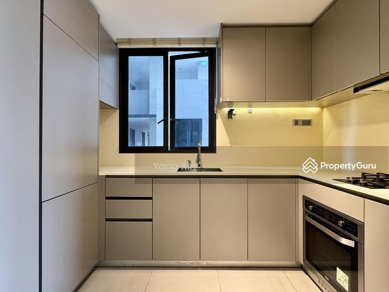 Apartment for Sale, The Venue Residences and Shoppes, SGD 1,540,000 | 99-year lease