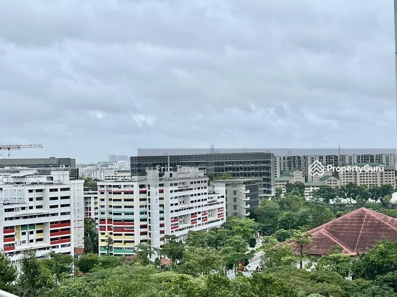 HDB Flat for Sale, 677B Yishun Ring Road, SGD 800,000 | 99-year lease