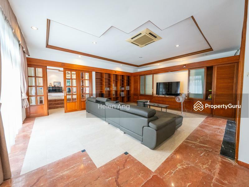 Prop-GPT: Semi-Detached: D11  ?$2200 PSF?POTENTIAL DETACHED?ACS?MRT? ??8628 6026 HELEN