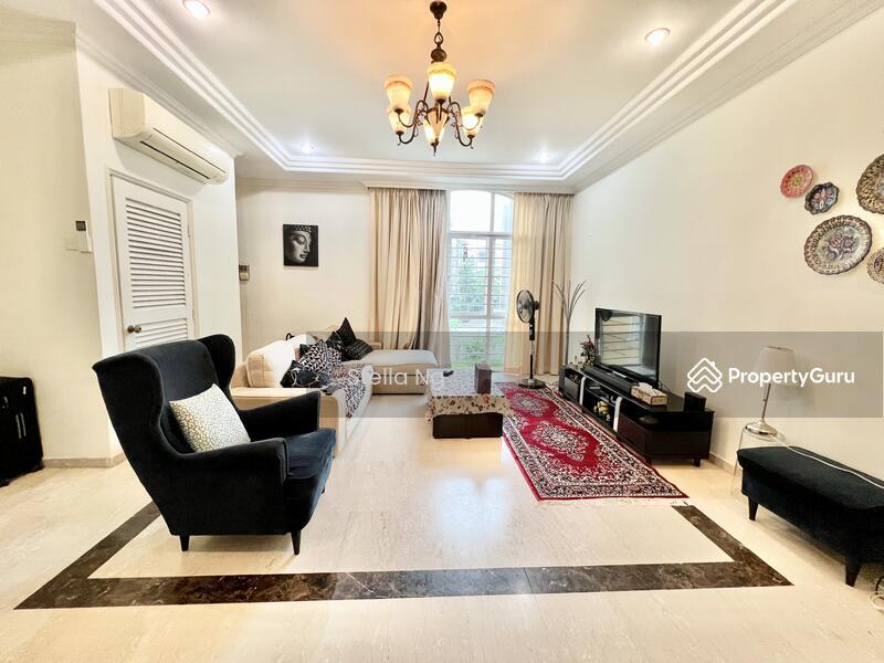 Prop-GPT: Condominium: D15  De Casalle