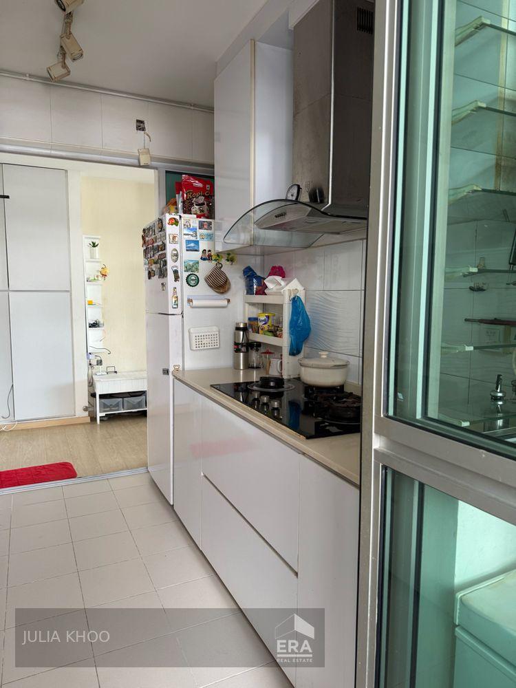 HDB - 2 room for Sale, Fajar Road 442B Fajar Road, SGD 520,000 | Leasehold