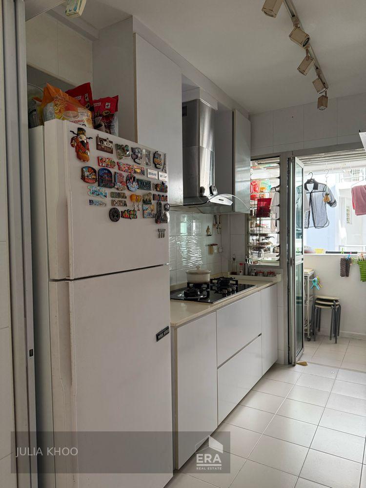 HDB - 2 room for Sale, Fajar Road 442B Fajar Road, SGD 520,000 | Leasehold