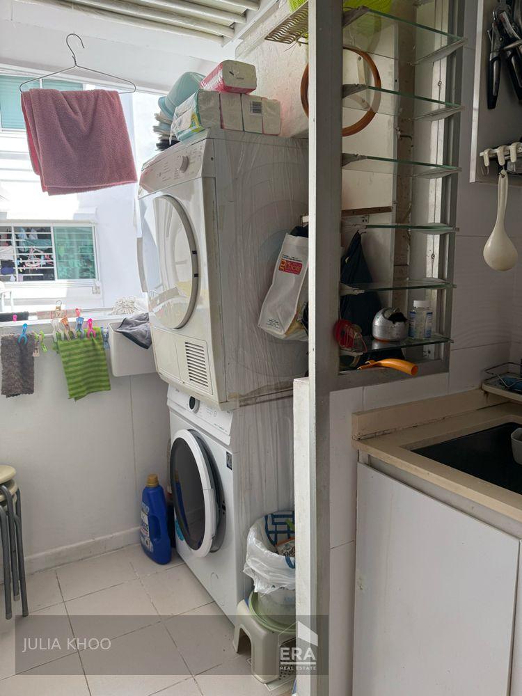 HDB - 2 room for Sale, Fajar Road 442B Fajar Road, SGD 520,000 | Leasehold