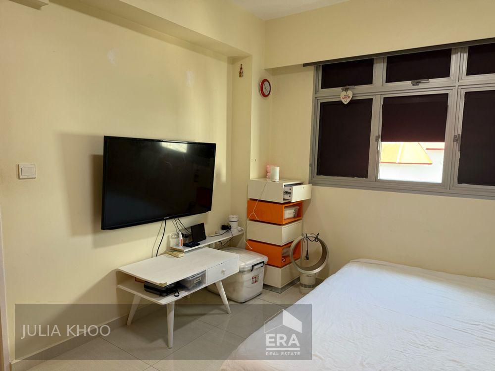 HDB - 2 room for Sale, Fajar Road 442B Fajar Road, SGD 520,000 | Leasehold