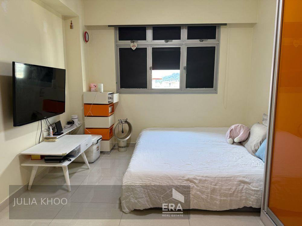 HDB - 2 room for Sale, Fajar Road 442B Fajar Road, SGD 520,000 | Leasehold