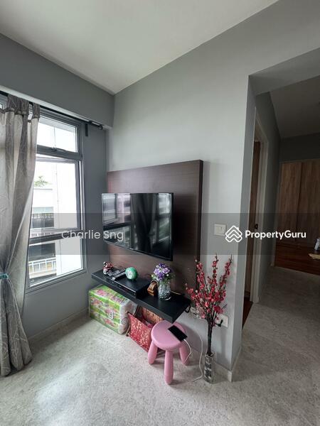 HDB Flat for Sale, 673A Edgefield Plains, SGD 500,000 | 99-year lease