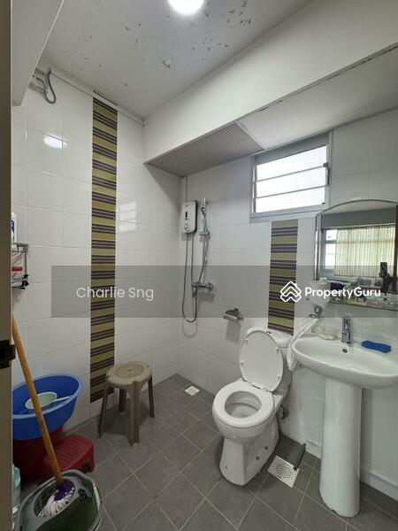 HDB Flat for Sale, 673A Edgefield Plains, SGD 500,000 | 99-year lease